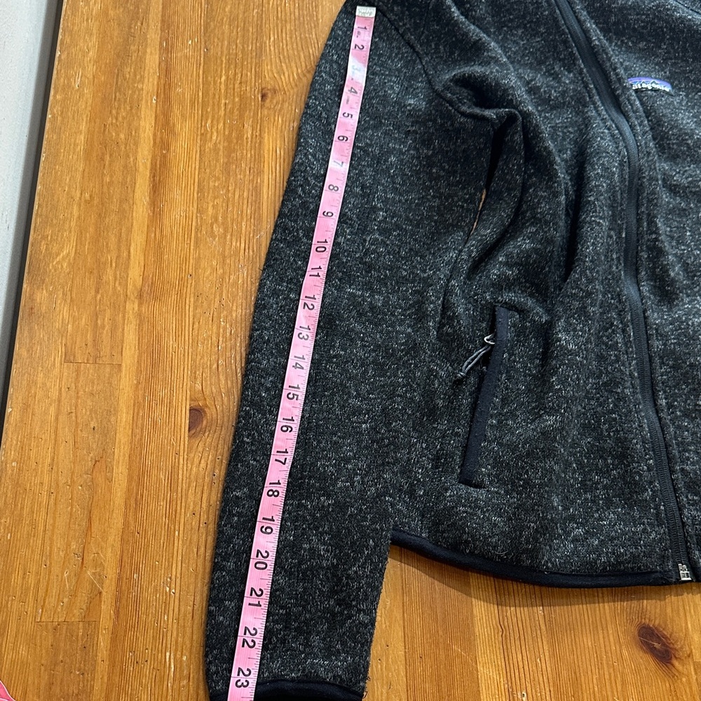 Patagonia Women's Charcoal Utility Jacket - Picture 9 of 15